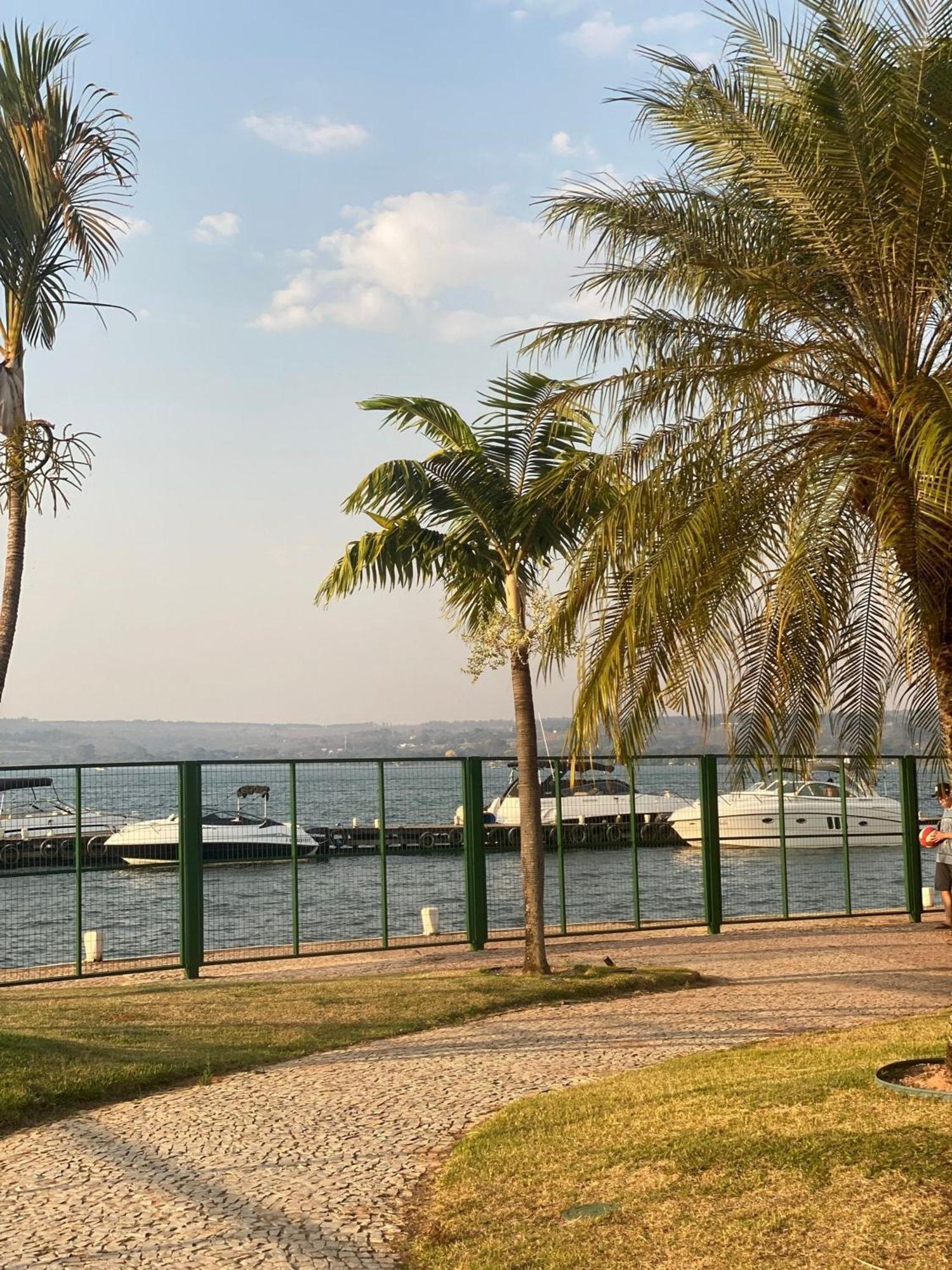 Apartamento Lindo Com Vista Lago Brasília Eksteriør billede